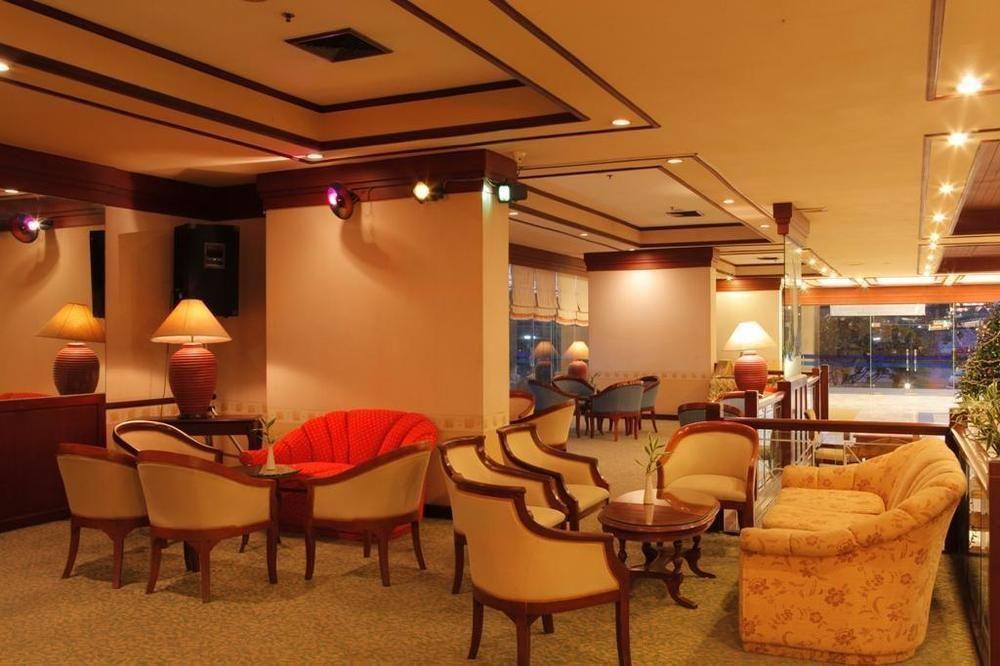 Tarin Hotel Csiangmaj Kültér fotó