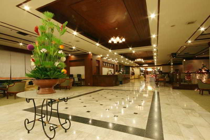 Tarin Hotel Csiangmaj Kültér fotó