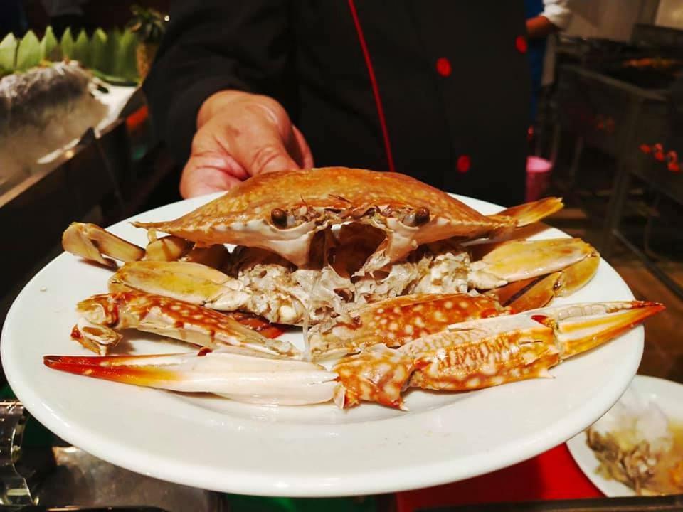 Tarin Hotel Csiangmaj Kültér fotó