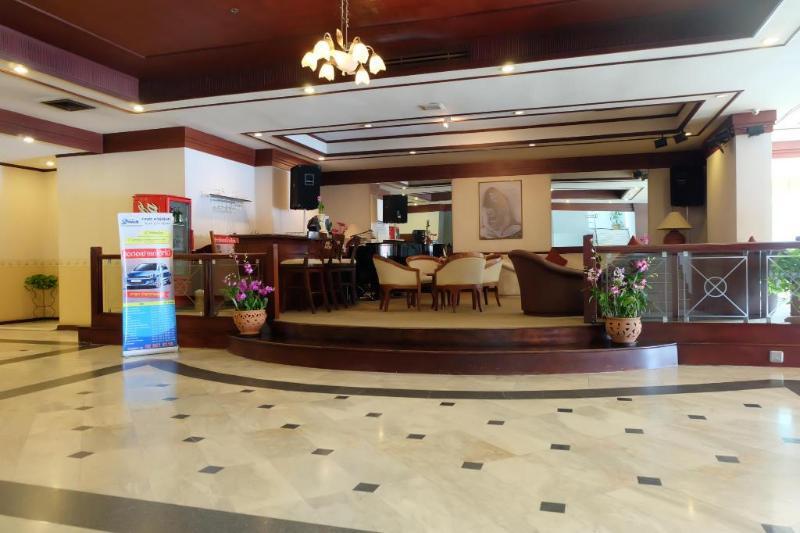 Tarin Hotel Csiangmaj Kültér fotó